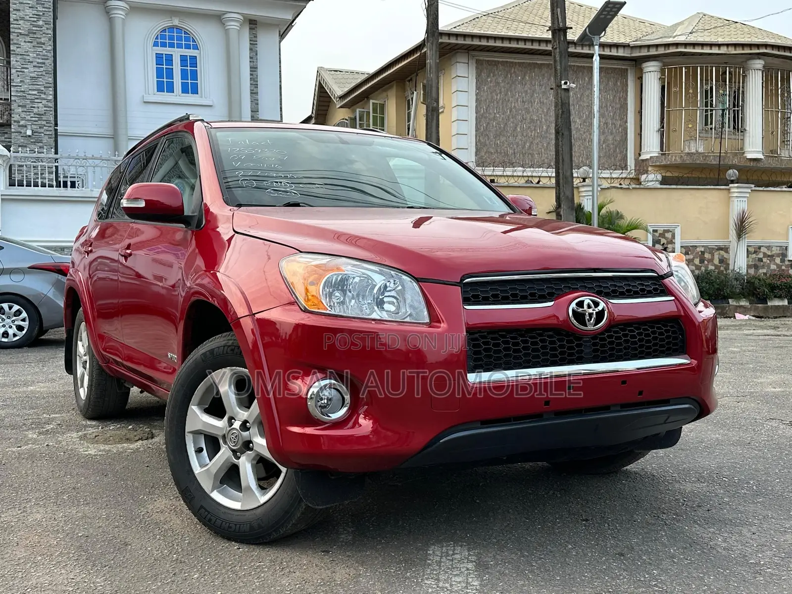 Toyota RAV4 2009 Red