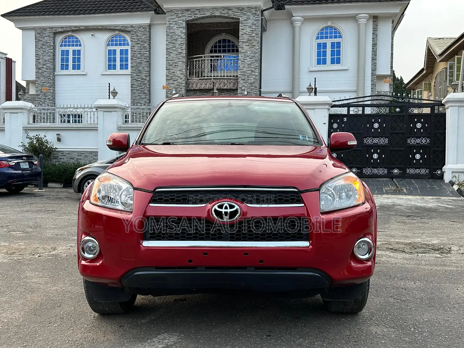 Toyota RAV4 2009 Red