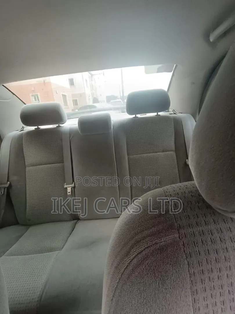 Toyota Corolla 2005 Black