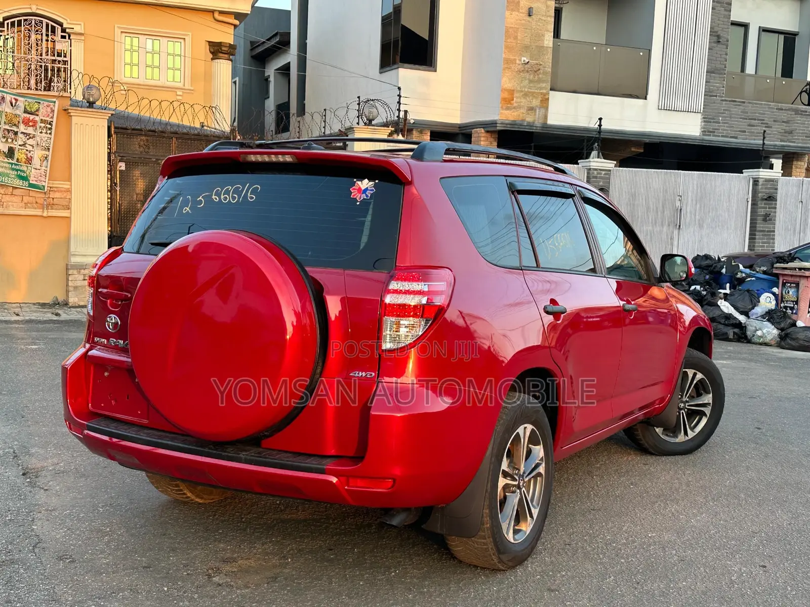 Toyota RAV4 4x4 2009 Red