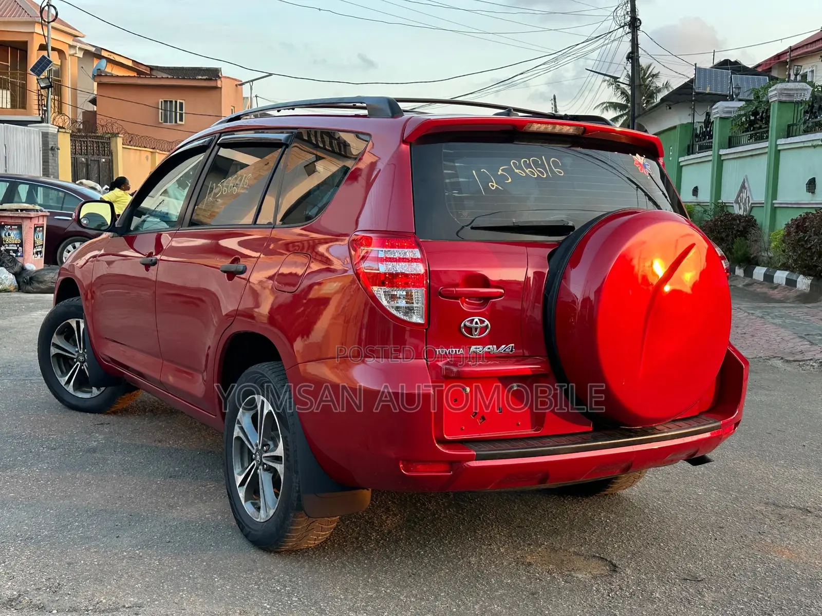 Toyota RAV4 4x4 2009 Red