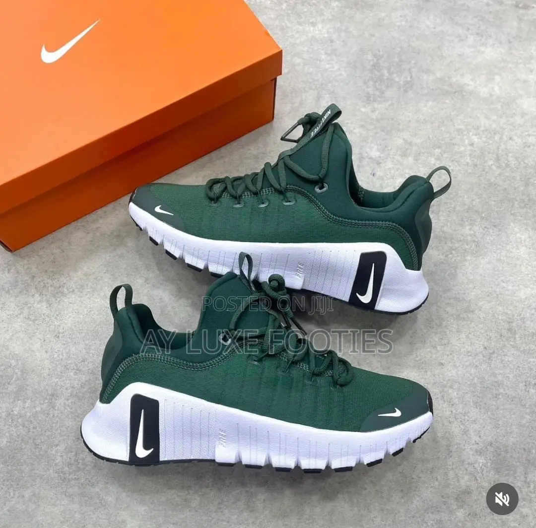 Nike Air Casual Sneakers—-Unisex