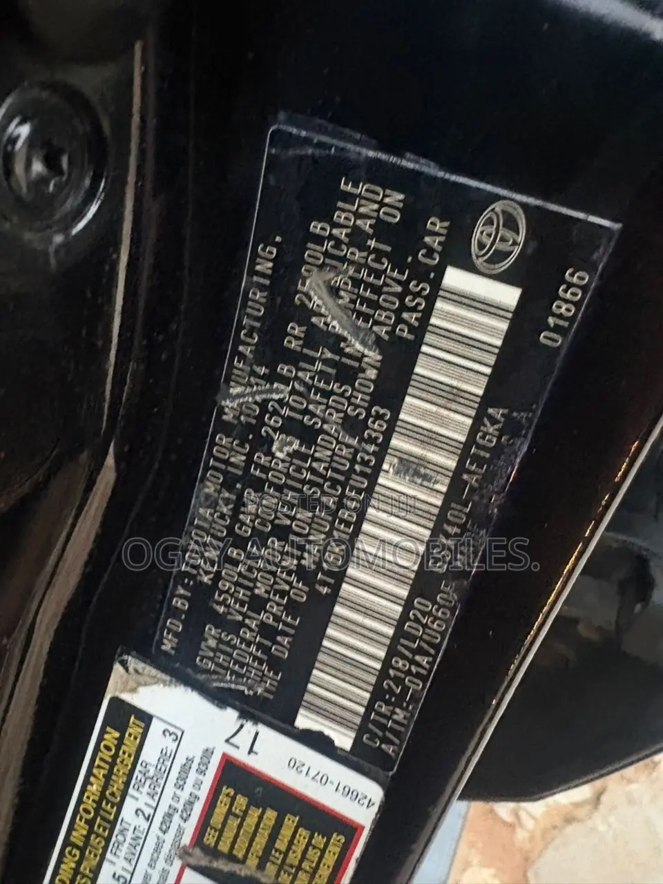 Toyota Avalon XLE 4dr Sedan (3.5L 6cyl 6A) 2014 Black