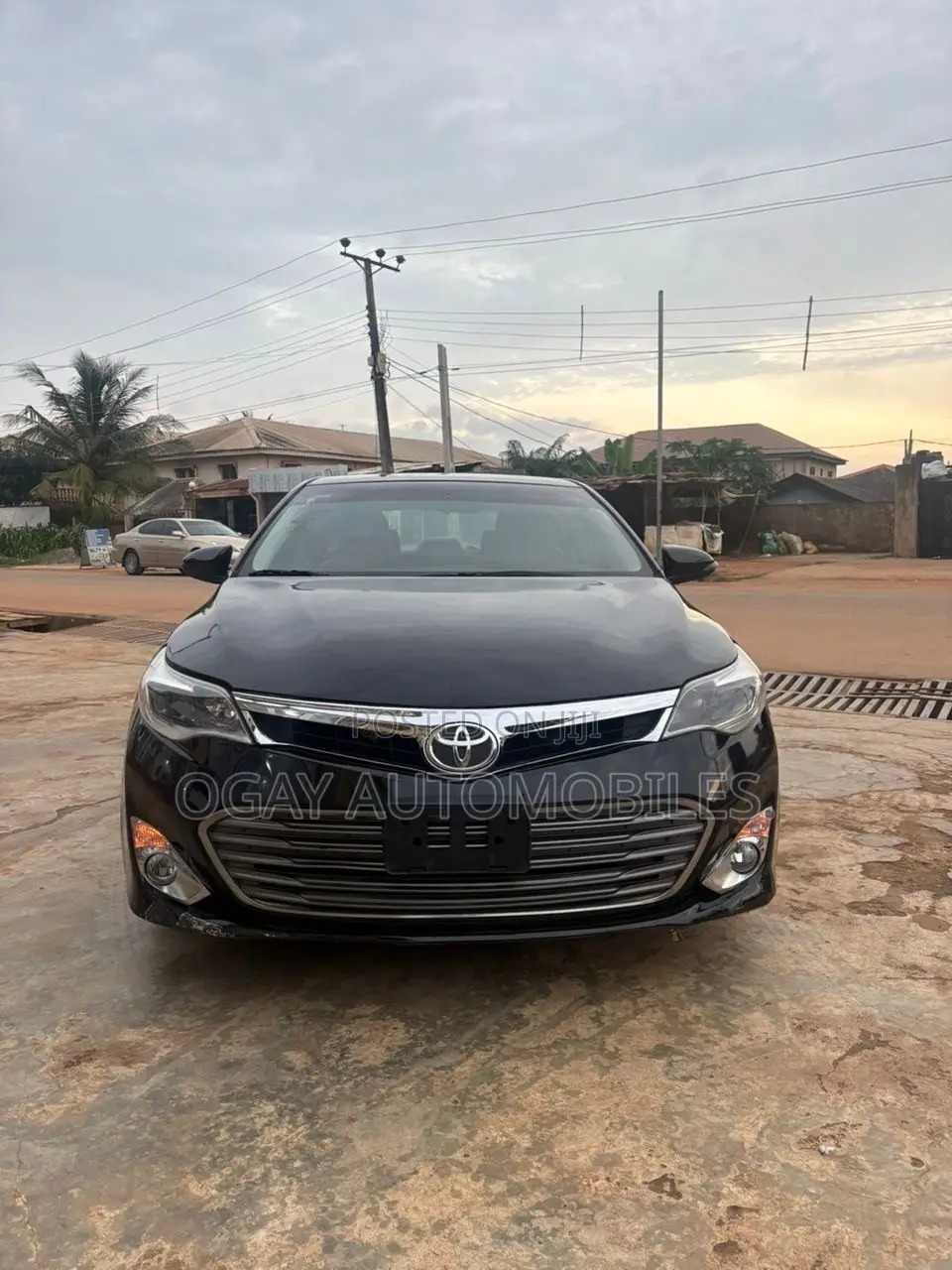 Toyota Avalon XLE 4dr Sedan (3.5L 6cyl 6A) 2014 Black