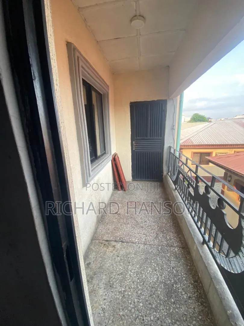 15bdrm Block of Flats in Close To Express, Sangotedo for sale