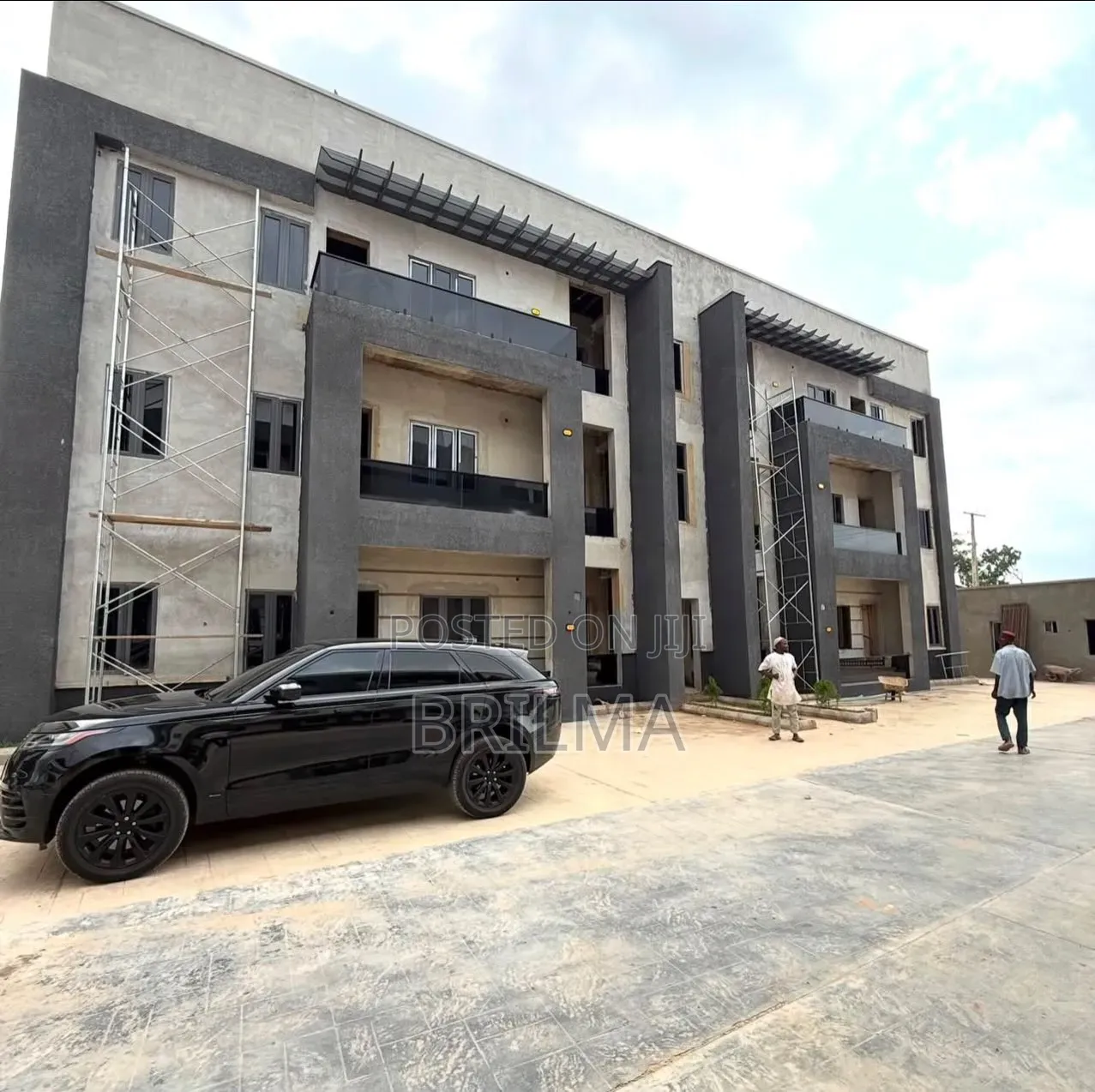 3bdrm Apartment in Wuye for sale