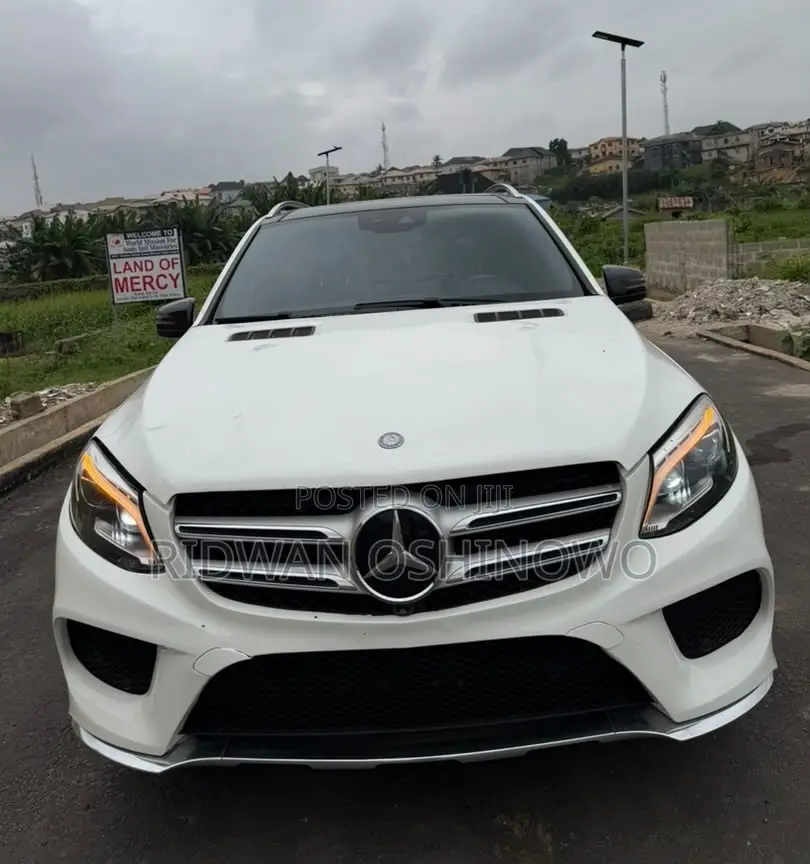 Mercedes-Benz GLE-Class GLE 350d 4MATIC 2017 White