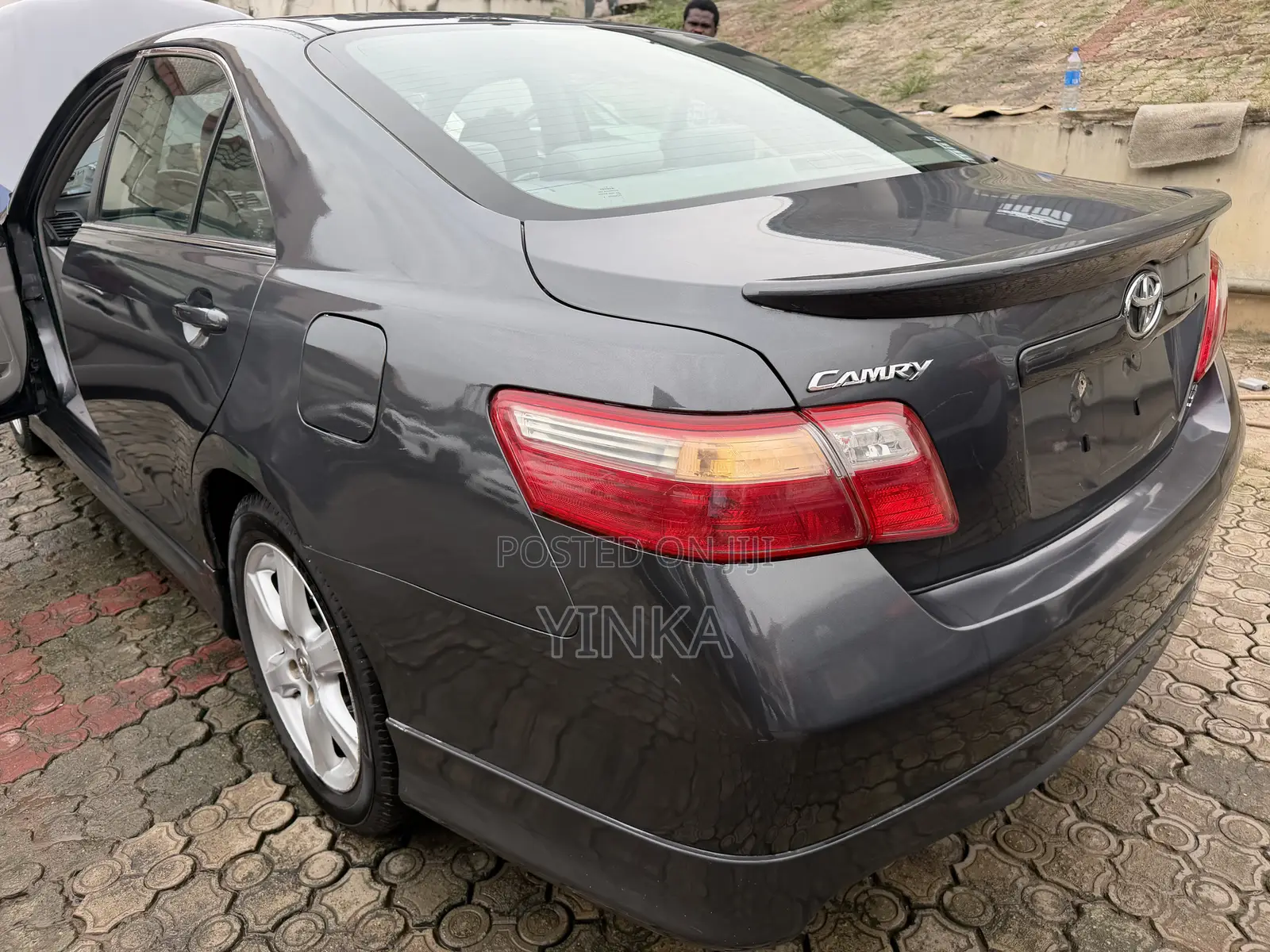 Toyota Camry SE 4dr Sedan (2.4L 4cyl 5A) 2009 Gray