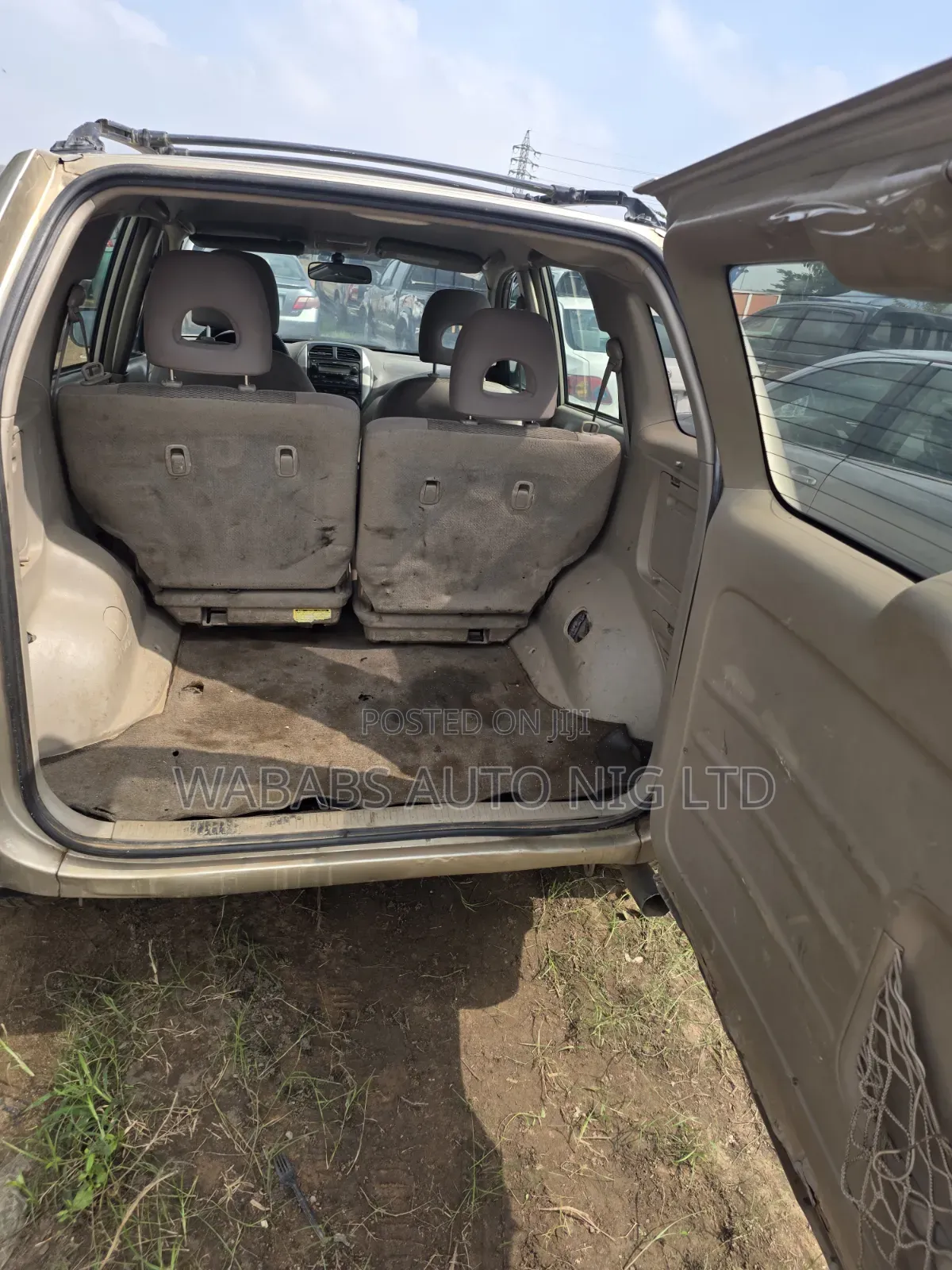 Toyota RAV4 2005 Gold