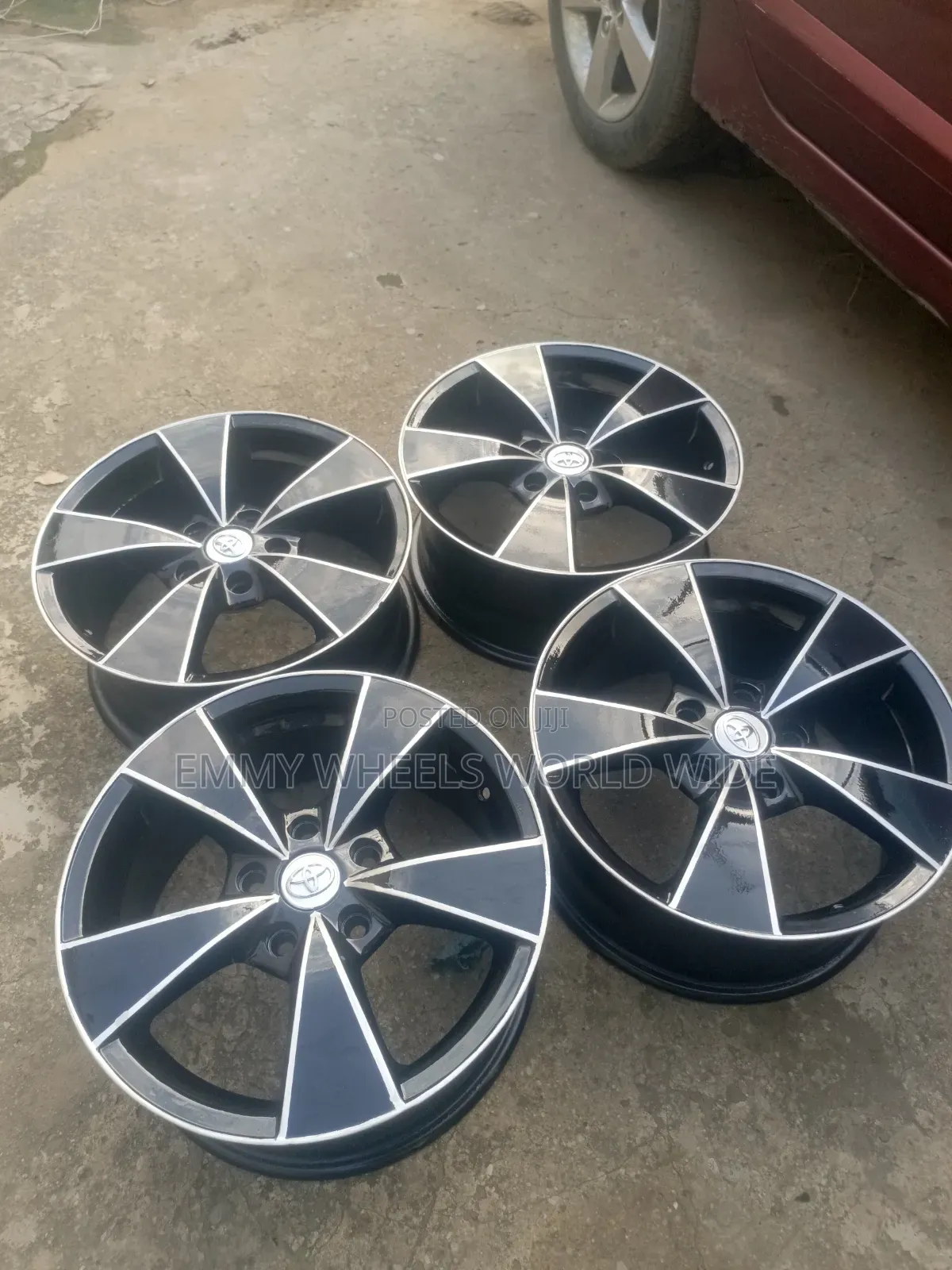 16inch for Toyota Camry Tokunbo Black and Tiny Silver Available Iin Stock