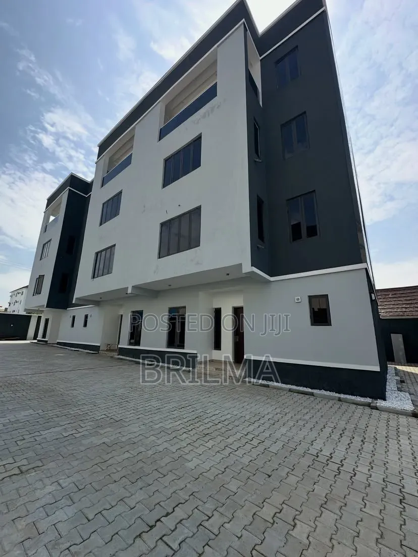 4bdrm Duplex in Jahi for sale