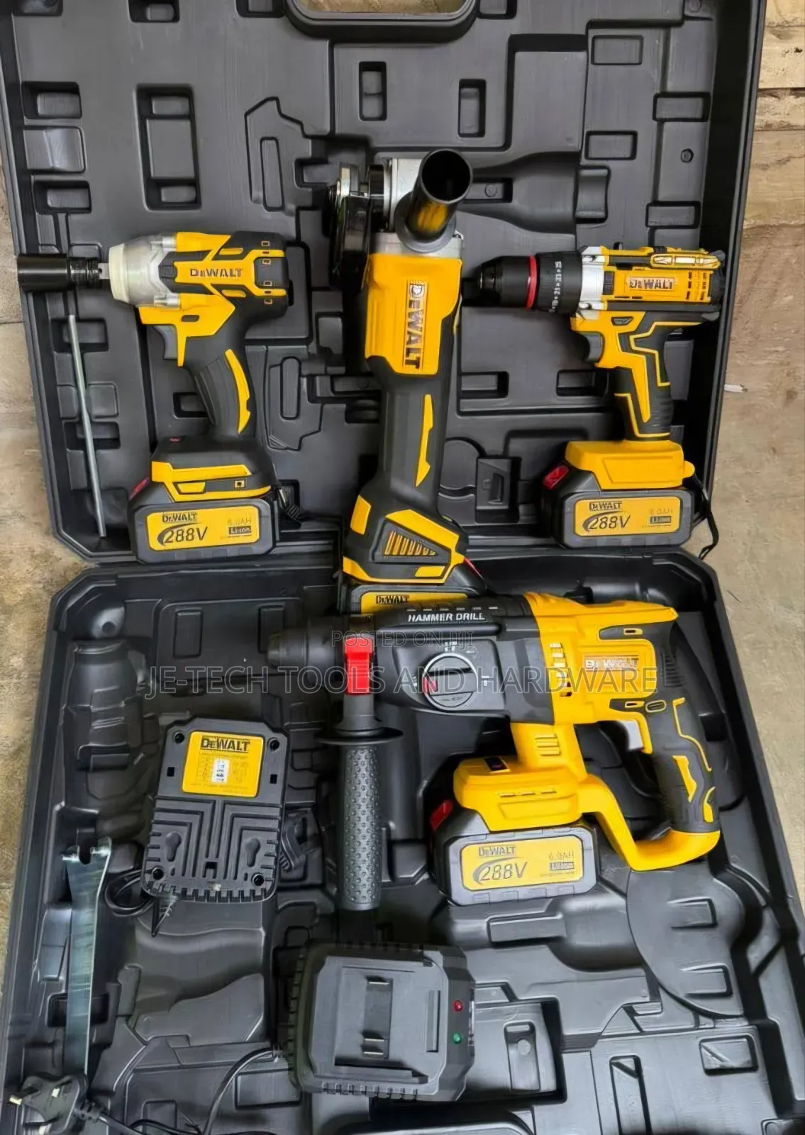 DeWalt 4-in-1 Cordless Power Tool Combo Kit