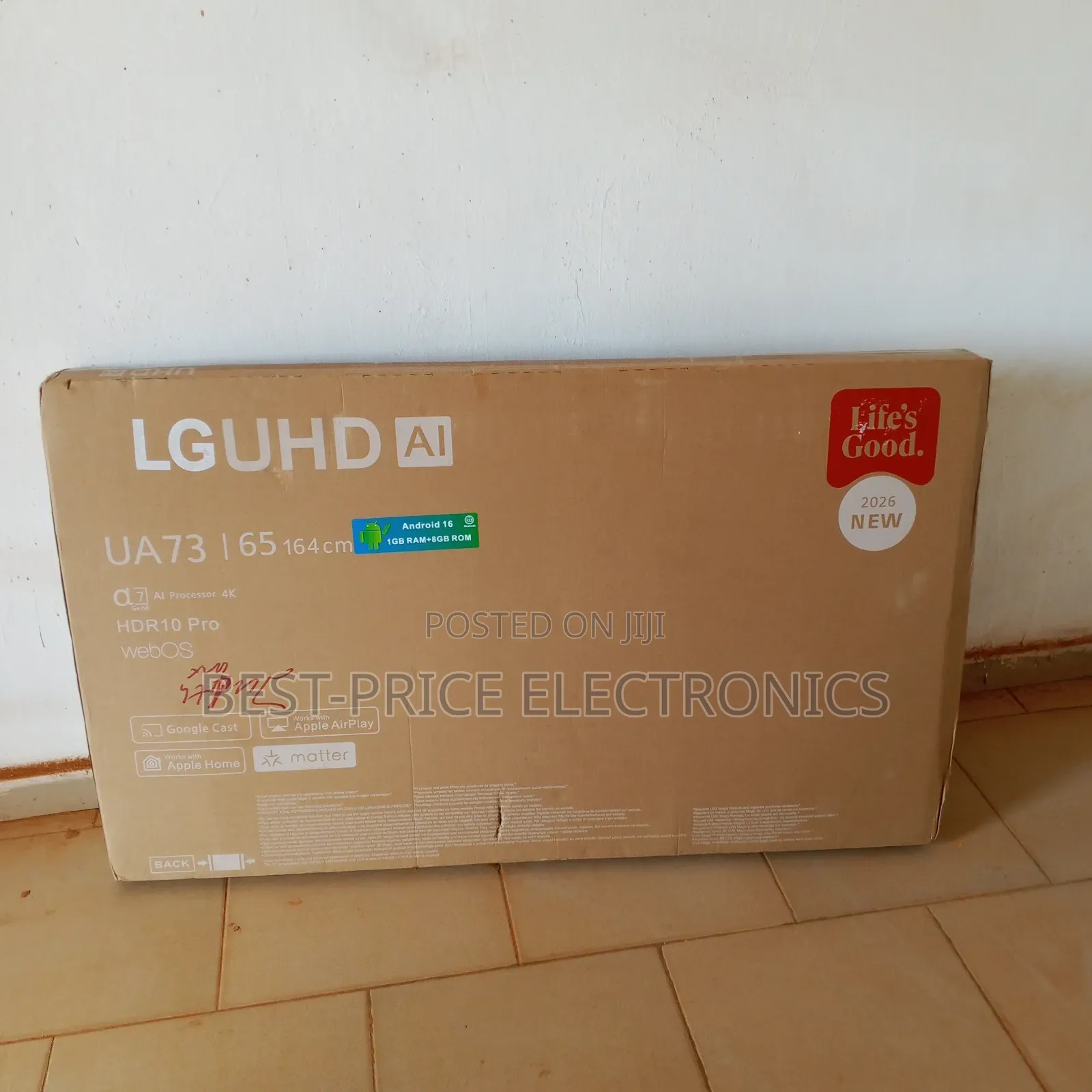 Smart Television Set With Inbuilt Bluetooth Wi-Fi.