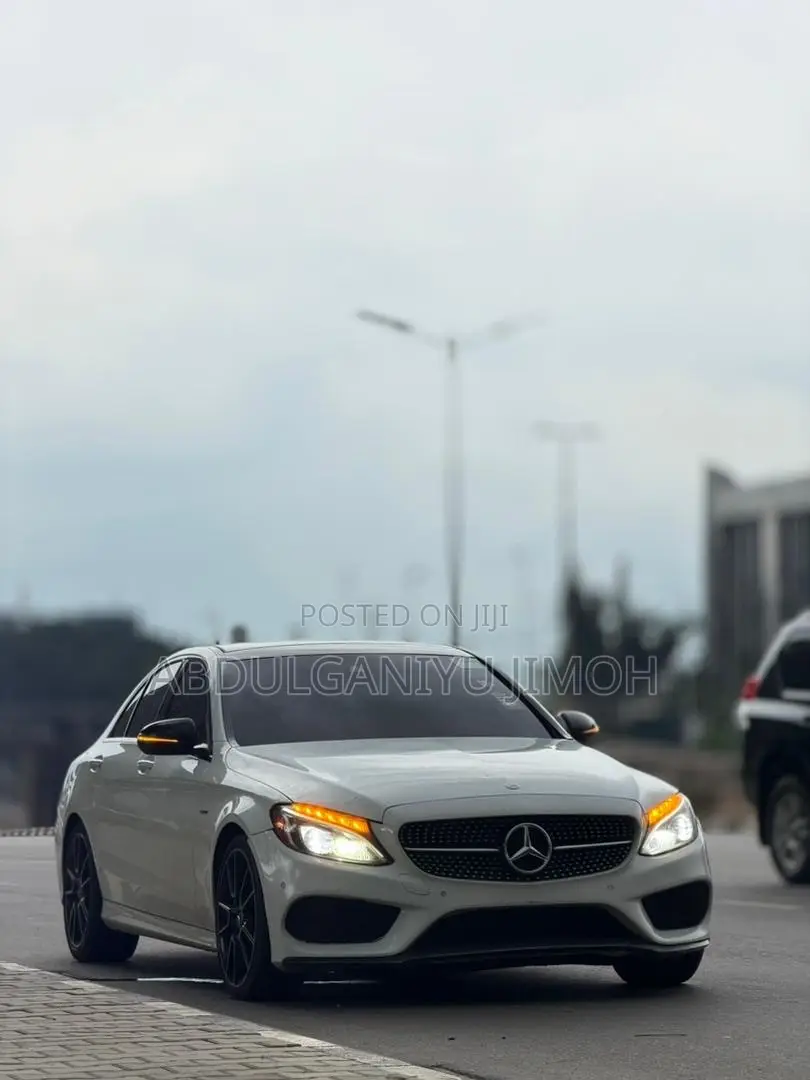 Mercedes-Benz C450 2016 White