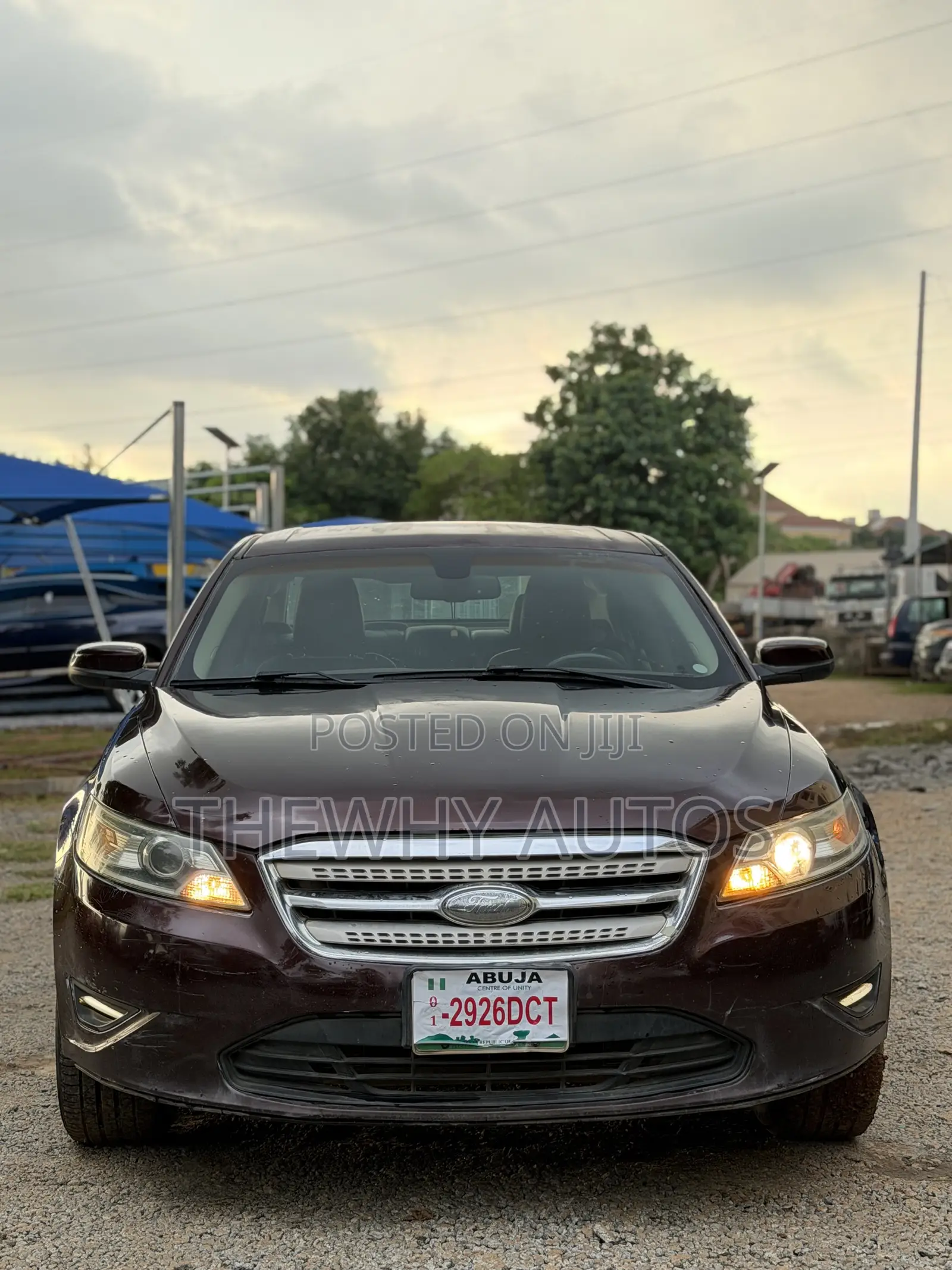 Ford Taurus SEL 2010 Burgundy