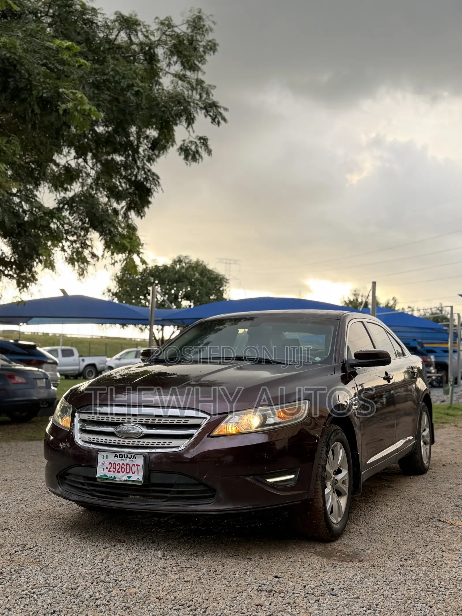 Ford Taurus SEL 2010 Burgundy