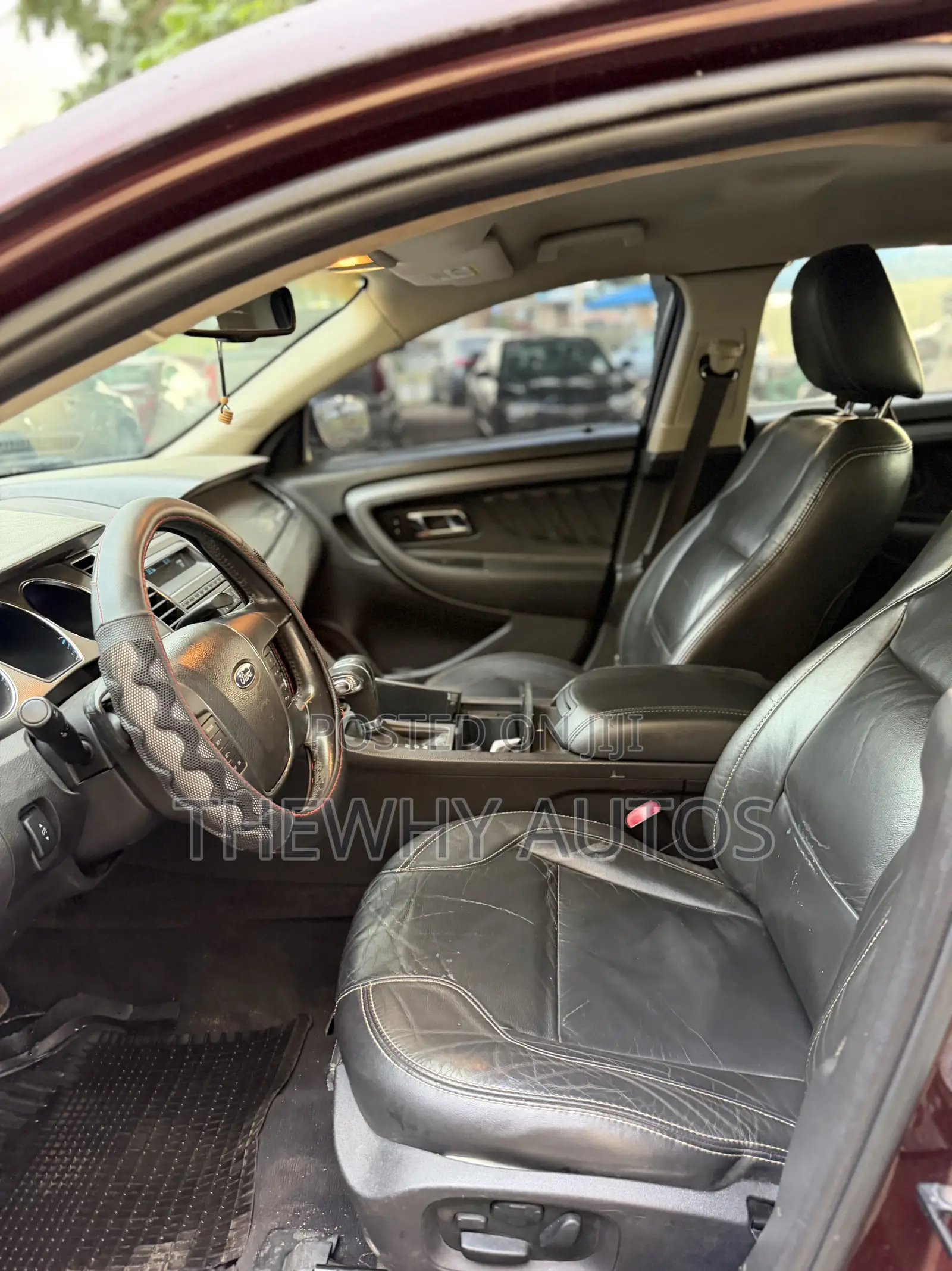 Ford Taurus SEL 2010 Burgundy