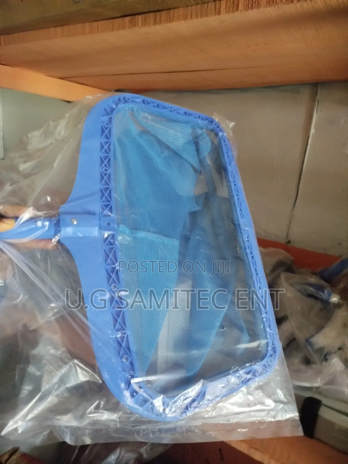 Telescopic Aluminum Extension Poles and the Net