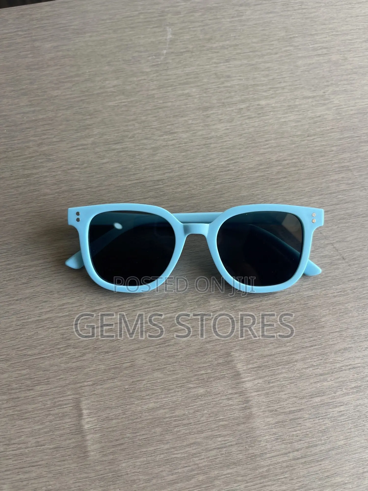 Trendy Matte Kids' Sunglasses Set - Available in 4 Classic Colors!
