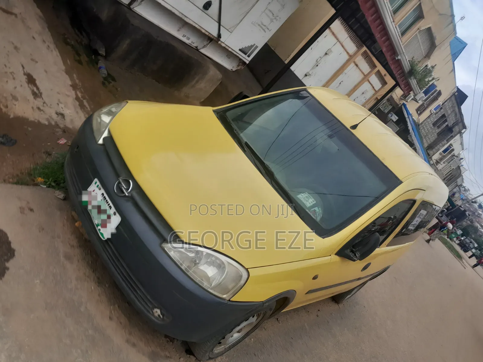Opel Combo 2005 Yellow