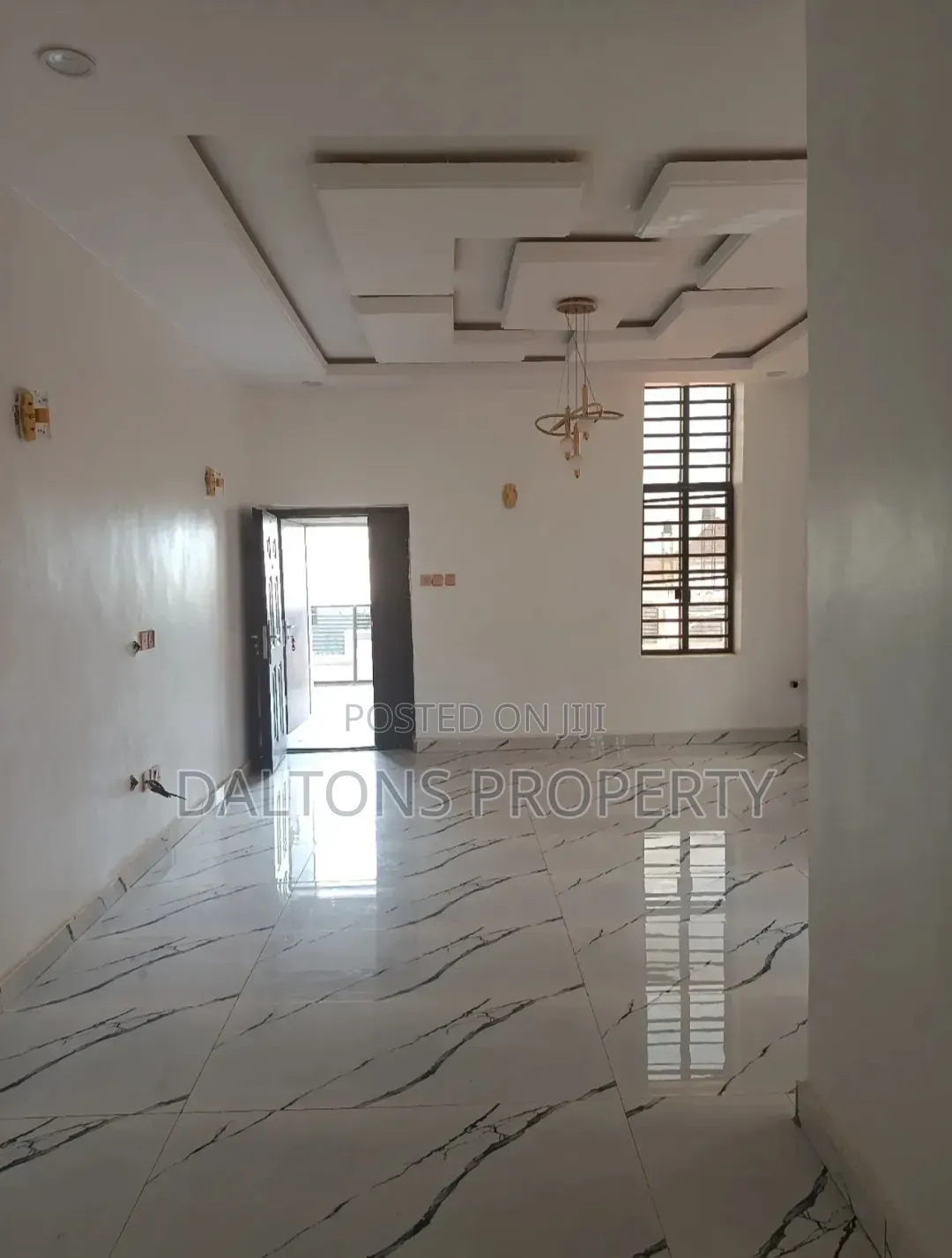 4bdrm Duplex in Von Axis, Sabon Lugbe for rent