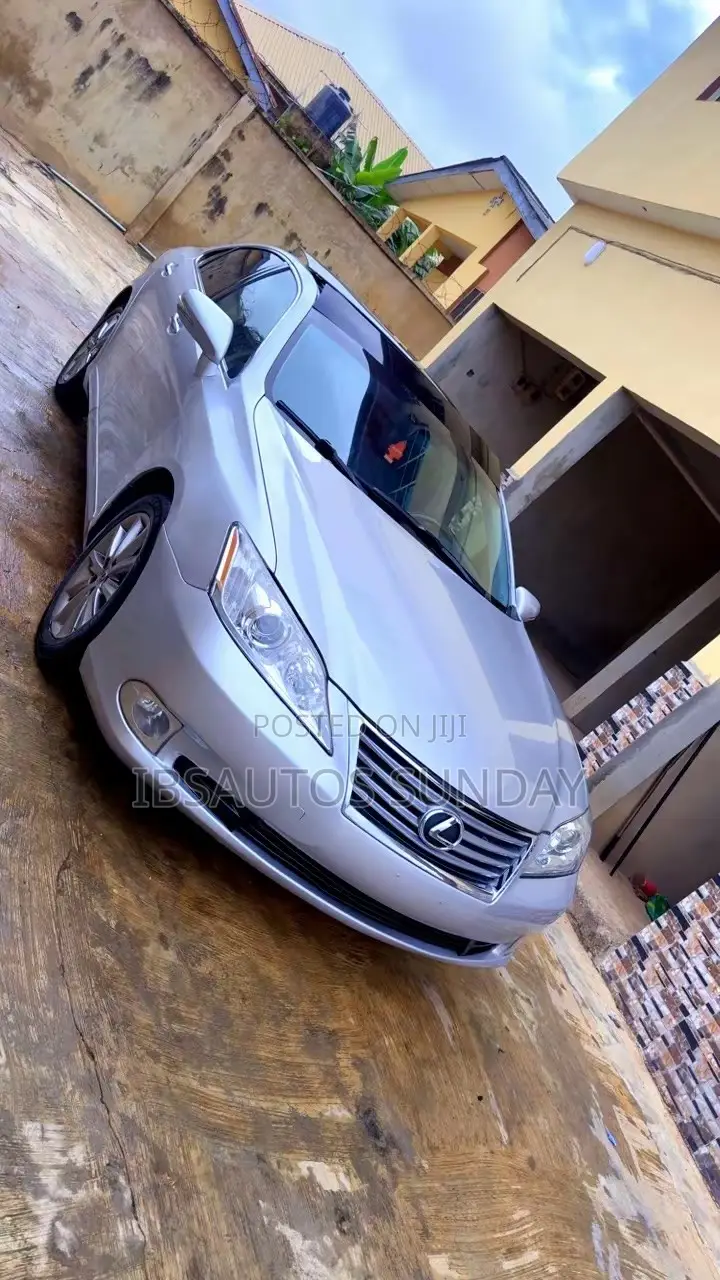 Lexus ES 350 2010 Silver