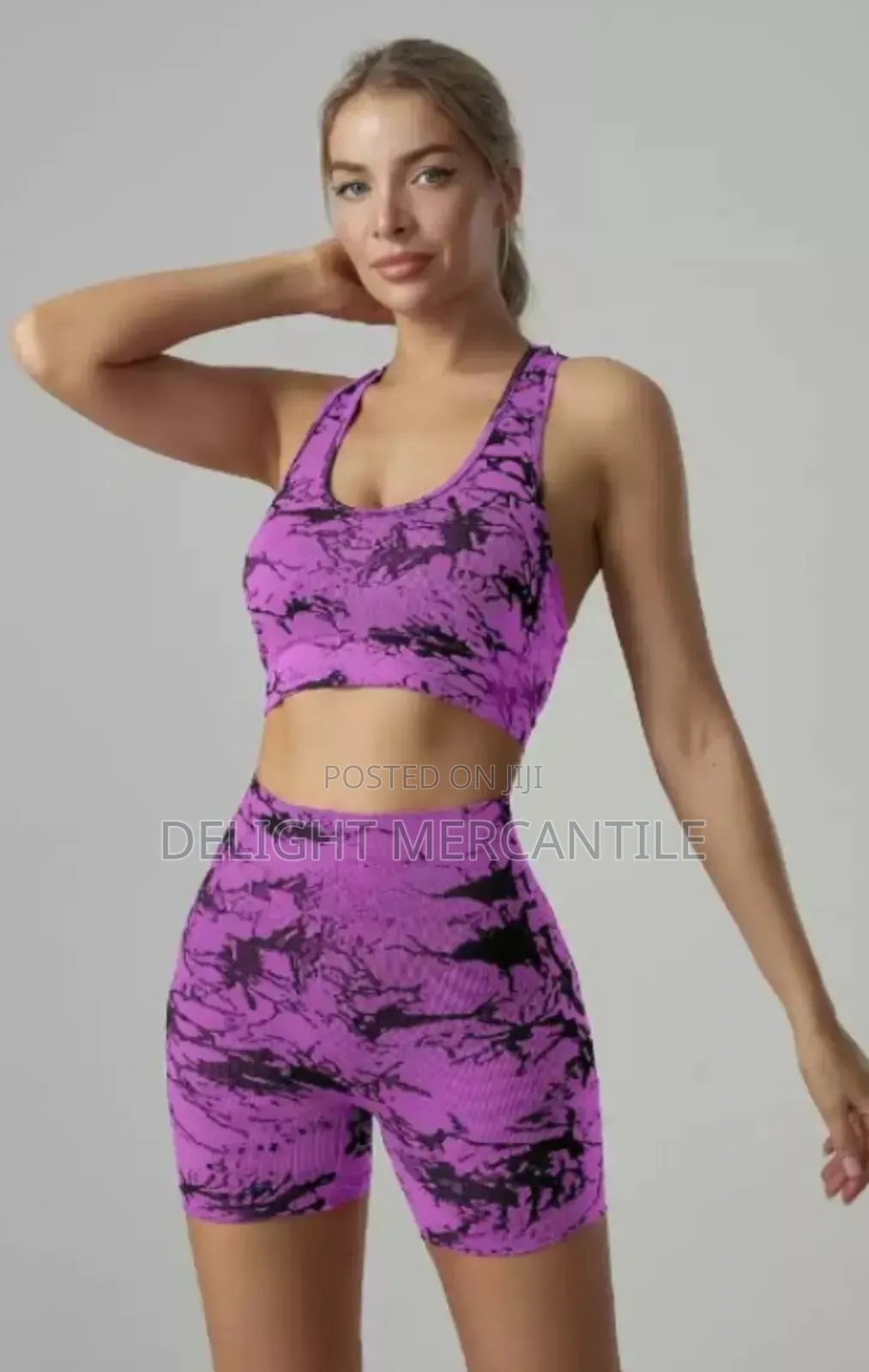 Women Gym Yoga Top and Shorts