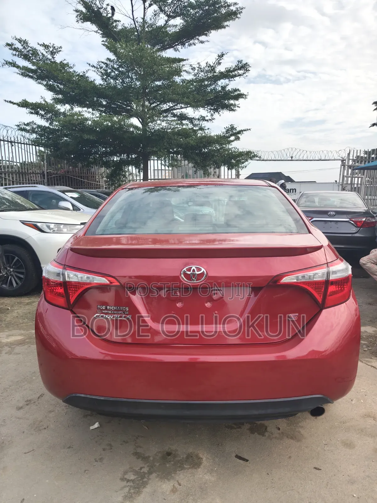 Toyota Corolla S Plus 4dr Sedan (1.8L 4cyl CVT) 2015 Red
