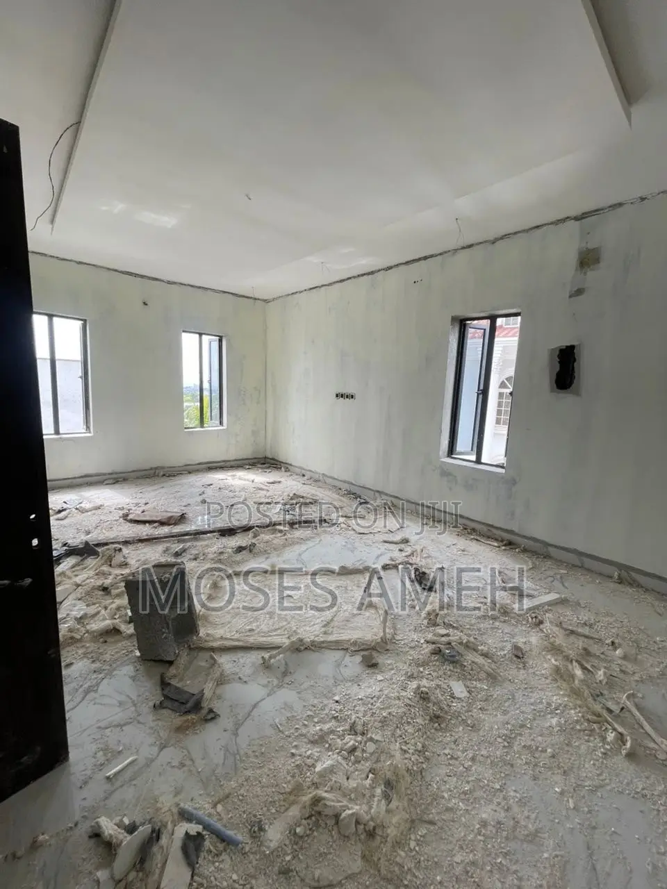 5bdrm Duplex in Asokoro for sale
