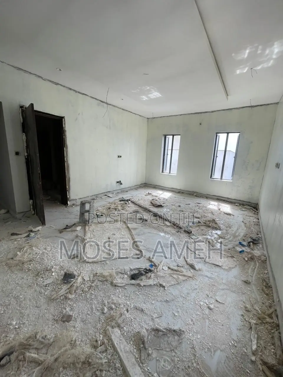 5bdrm Duplex in Asokoro for sale
