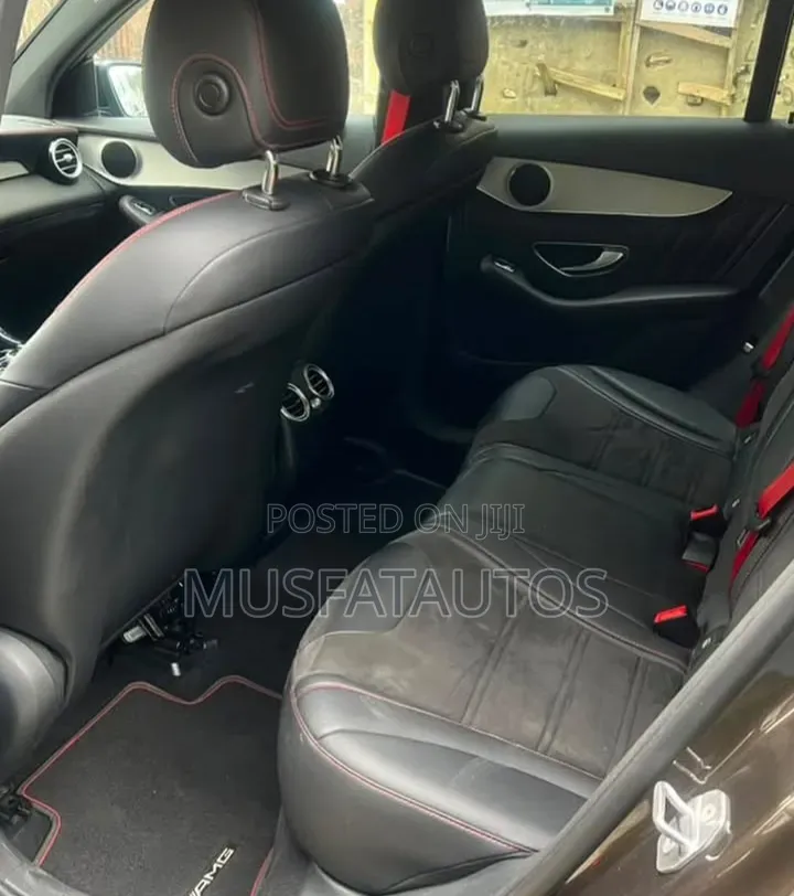 Mercedes-Benz GLC-Class 2017 Brown