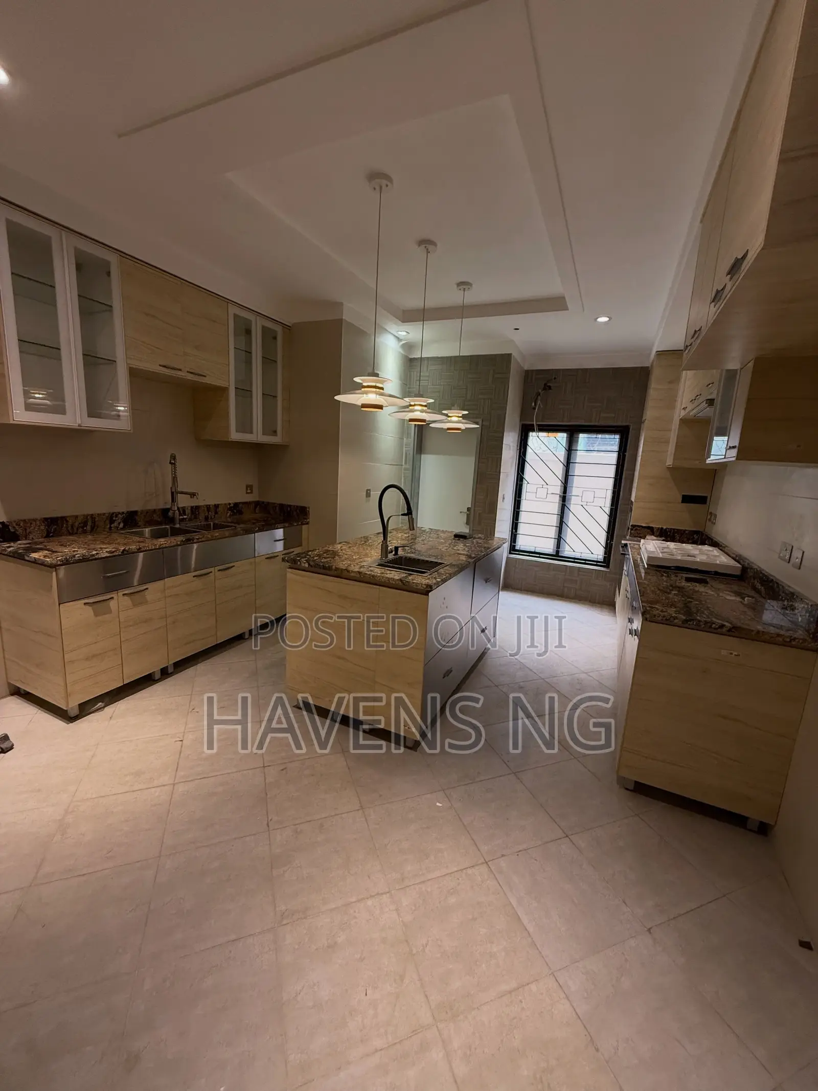 4bdrm Duplex in Jabi for sale