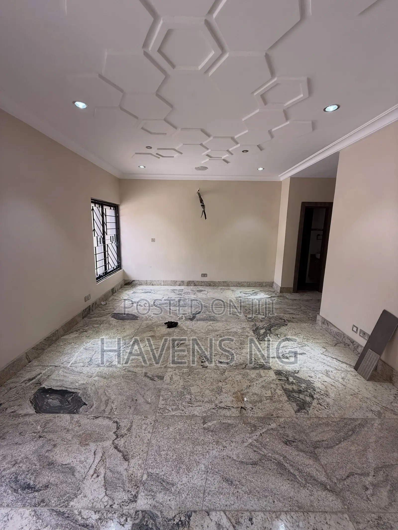 4bdrm Duplex in Jabi for sale