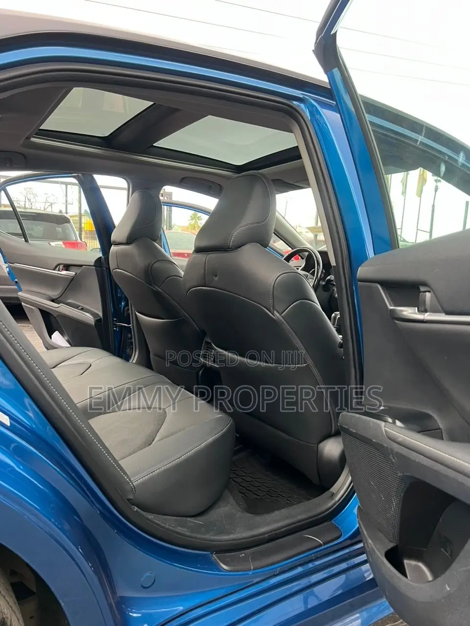 Toyota Camry XSE FWD 2020 Blue