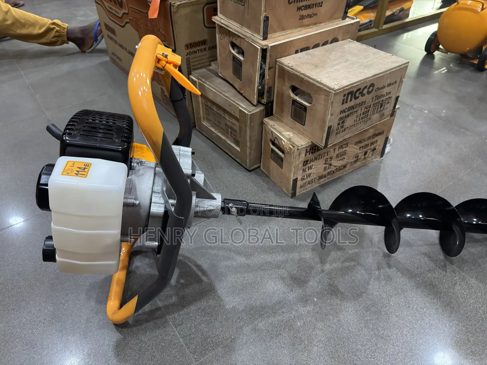 INGCO Earth Auger – 1.4kW Petrol Post Hole Digger