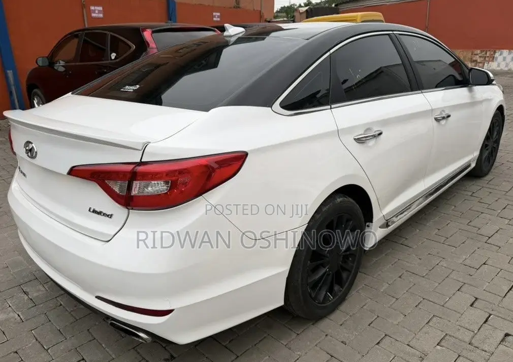 Hyundai Sonata Limited 4dr Sedan (2.4L 4cyl 6A) 2015 White