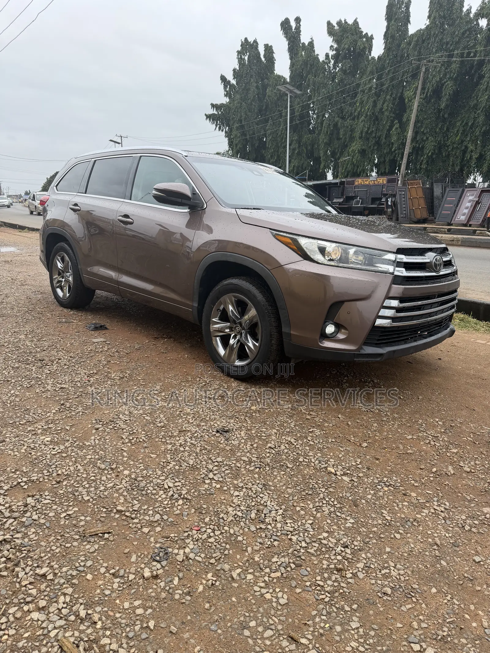 Toyota Highlander Limited Platinum 2019 Brown