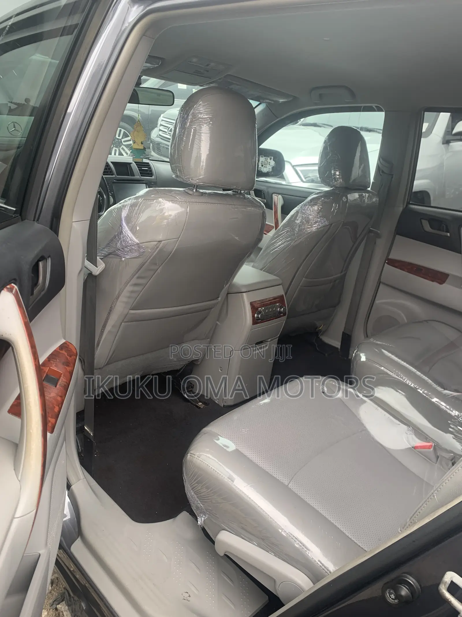 Toyota Highlander Limited 2012 Gray