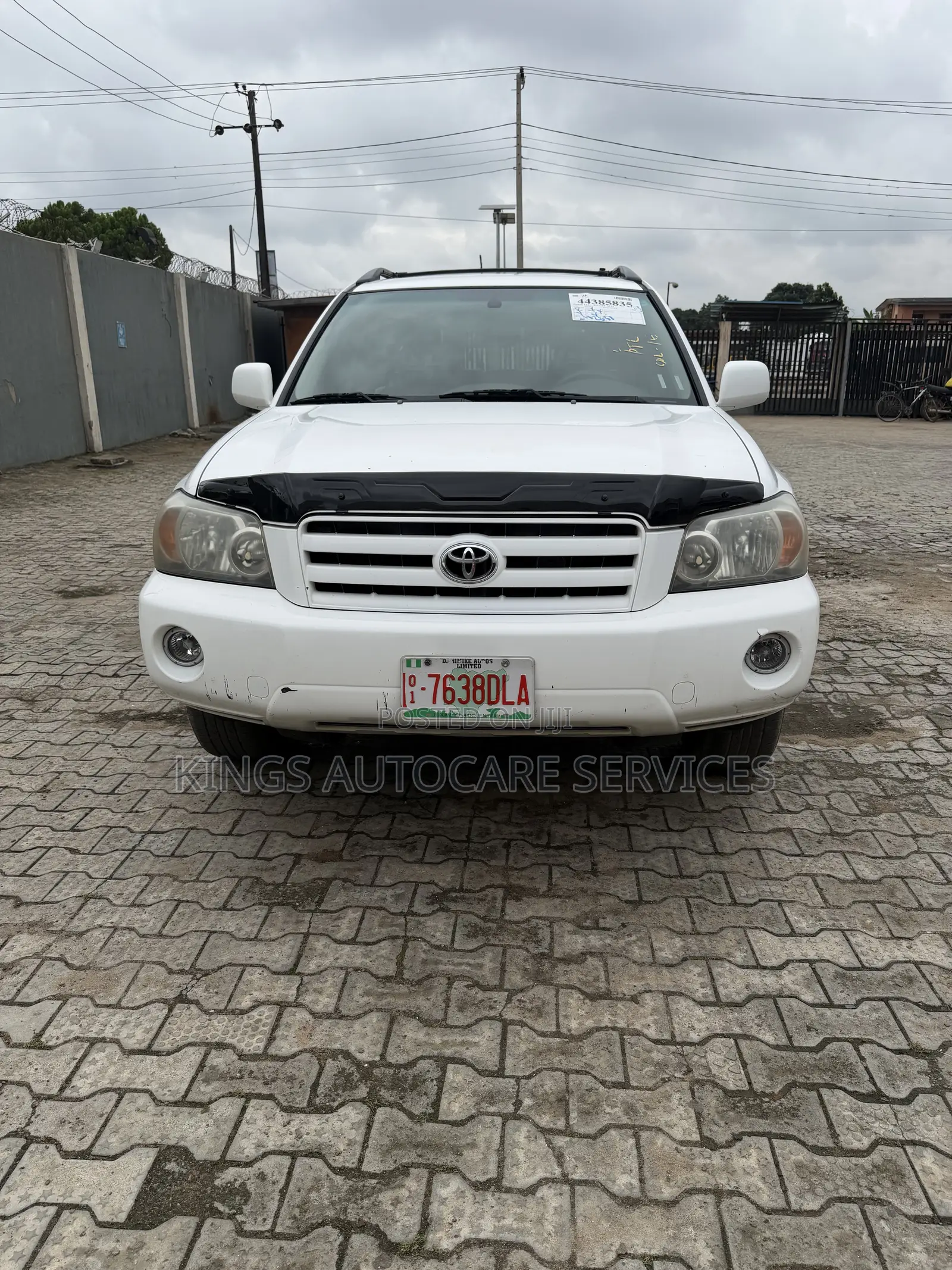 Toyota Highlander Limited V6 2005 White