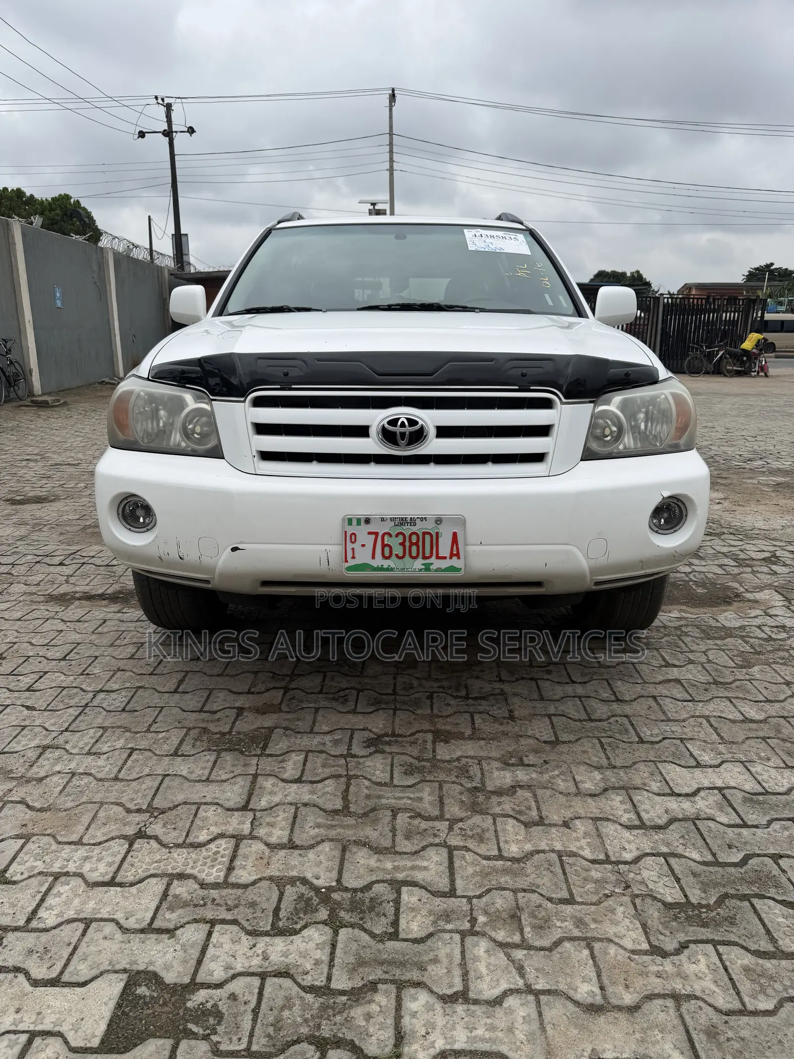 Toyota Highlander Limited V6 2005 White