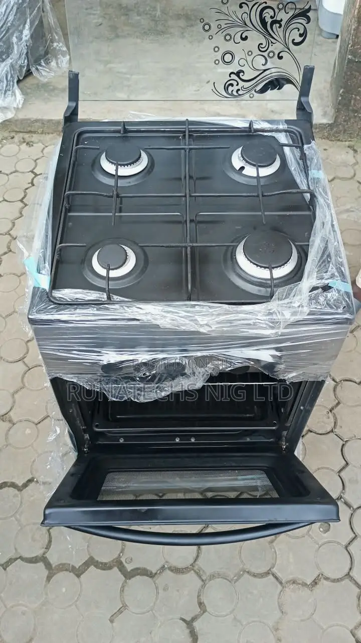Maxi Standing Gas Cooker Solid Uk Used With Oven and Griller
