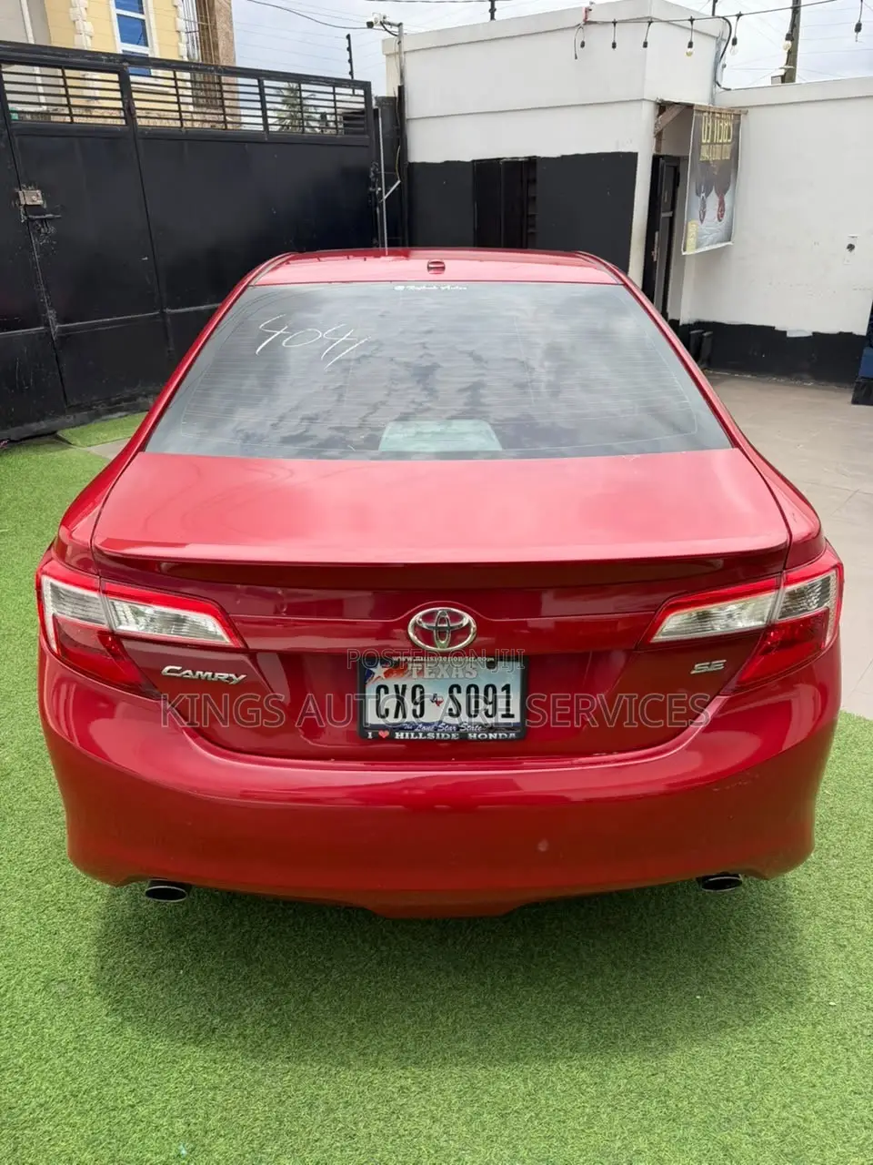 Toyota Camry SE V6 4dr Sedan (3.5L 6cyl 6A) 2013 Red