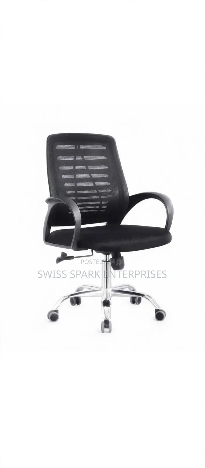 Ergonomic Mesh Office Chair - Swivel Chair With Chrome Base & Armrest