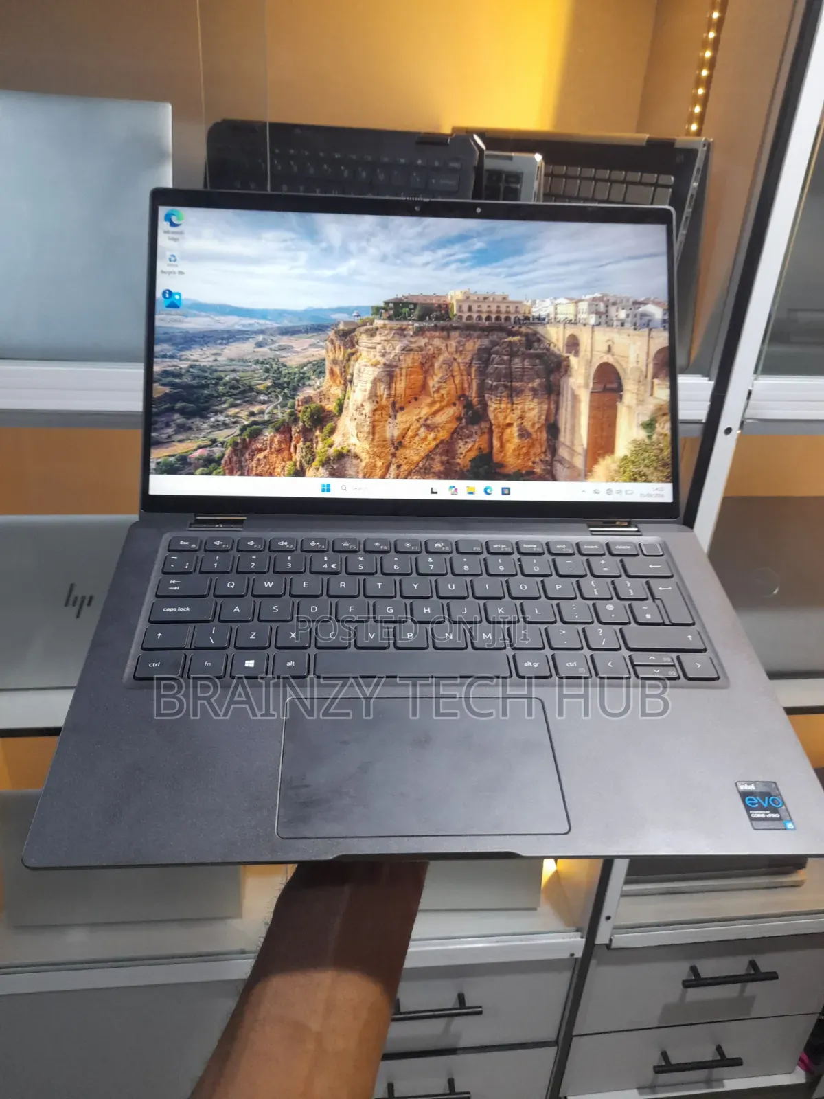 Laptop Dell Latitude 7420 16GB Intel Core i5 SSD 256GB