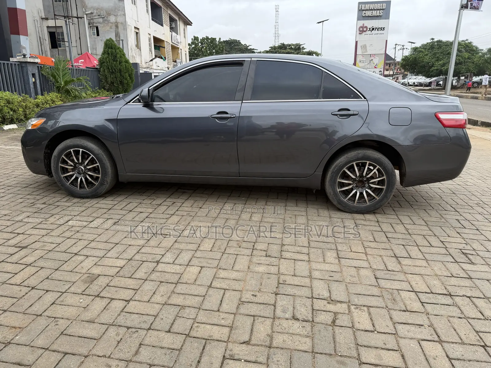 Toyota Camry 2.4 LE 2008 Gray