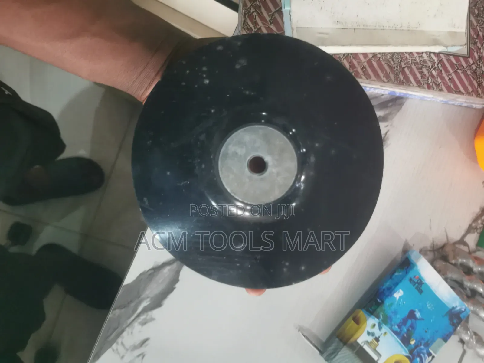 INGCO APP0201801 7" (180mm) Polishing Pad With Flange