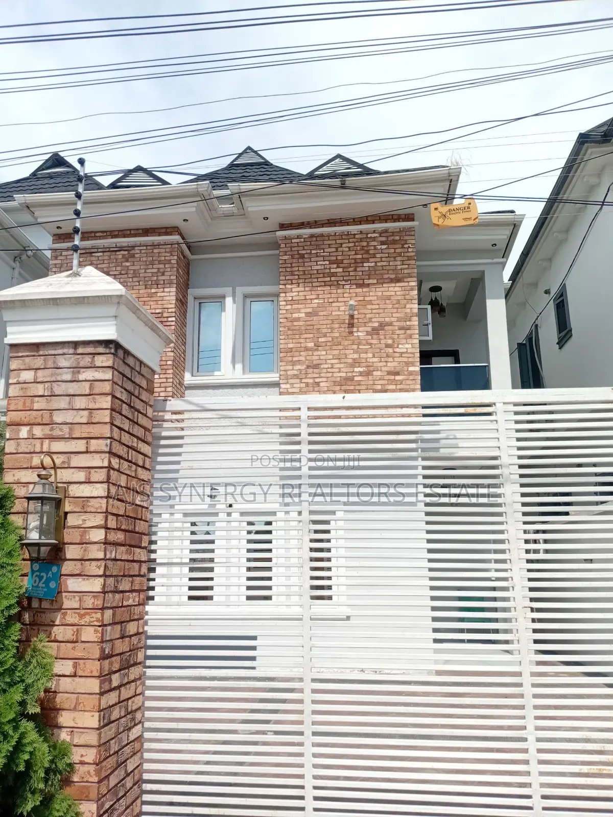 Furnished 5bdrm Duplex in Osapa london for sale