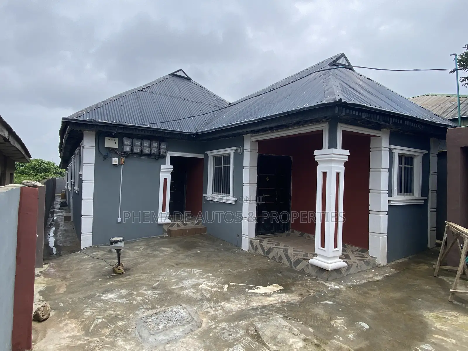 Furnished 2bdrm Block of Flats in Ogo Oluwa, Osogbo for sale