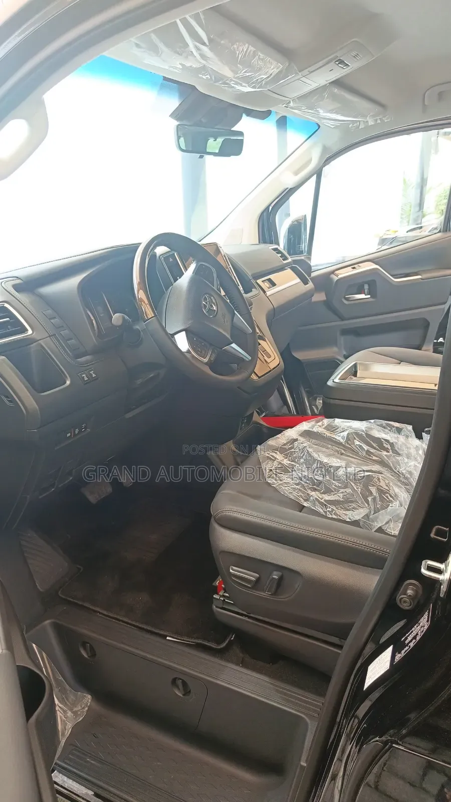 New Toyota Granvia 2026 Black