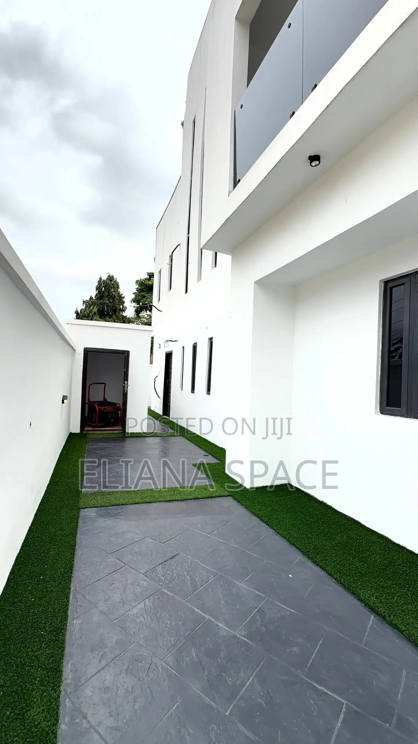 5bdrm Duplex in Agege for sale